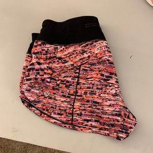 Lululemon speed up short 2.5 inch